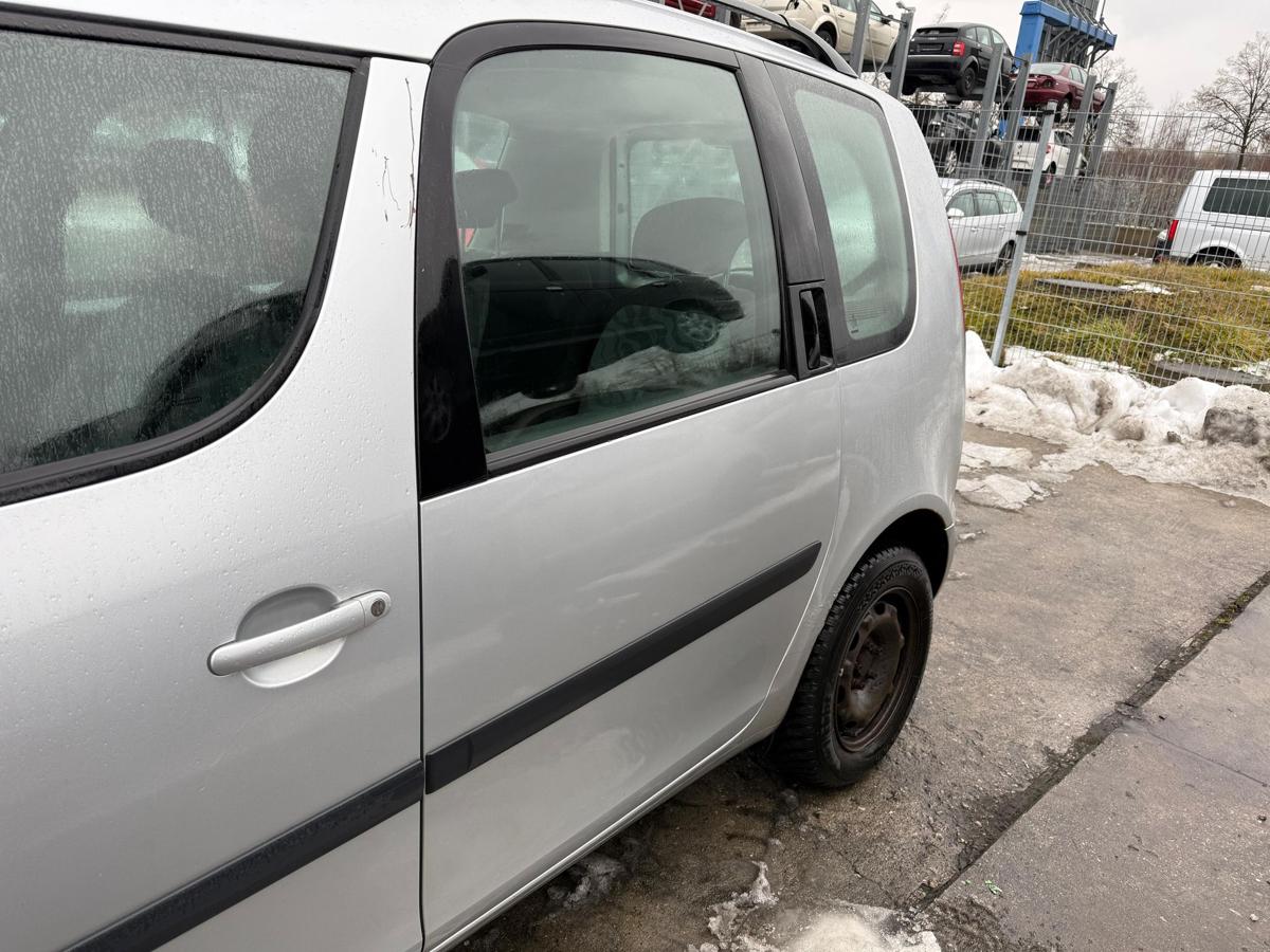 Skoda Roomster 5J original T&uuml;r hinten links LA7W Reflexsilber Rohbau BJ08